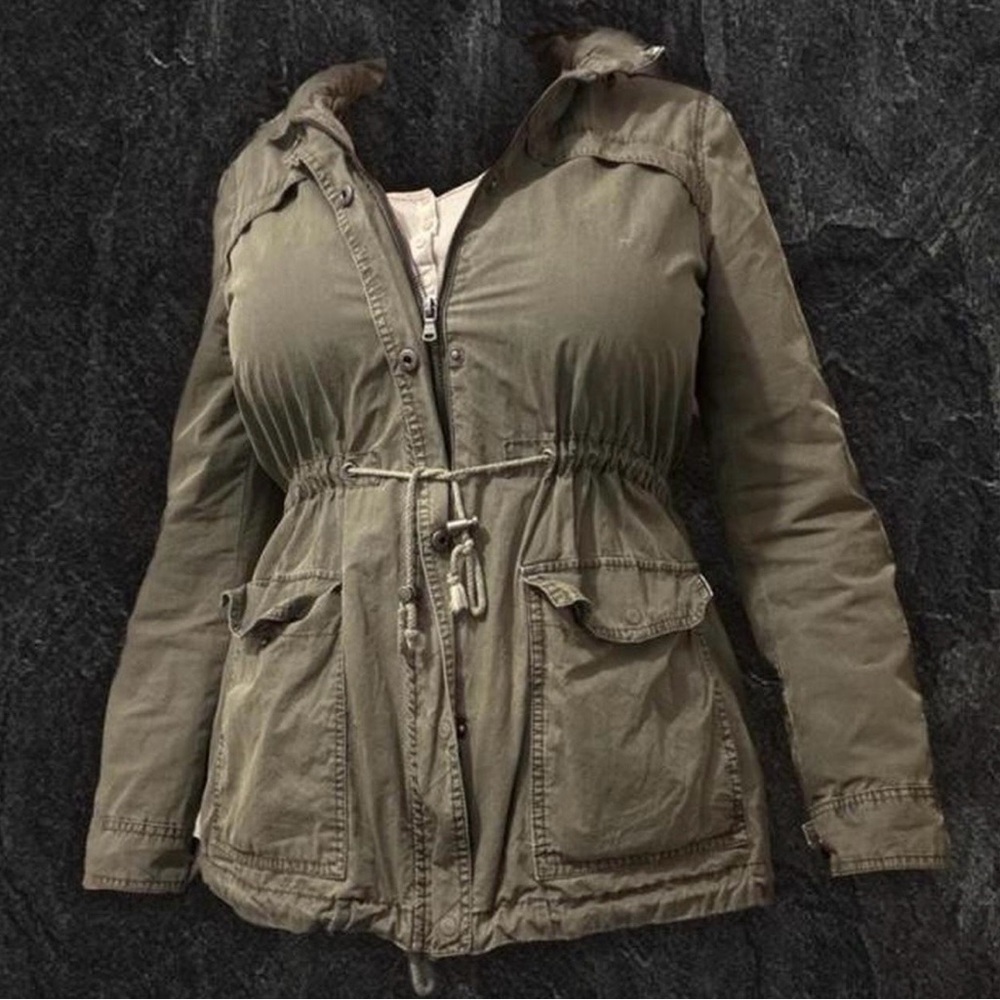 Levi's Khaki Utility Jacket for Women